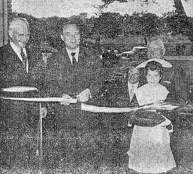 Inauguration de l'hospice de Kergoff le 14 septembre 1964
