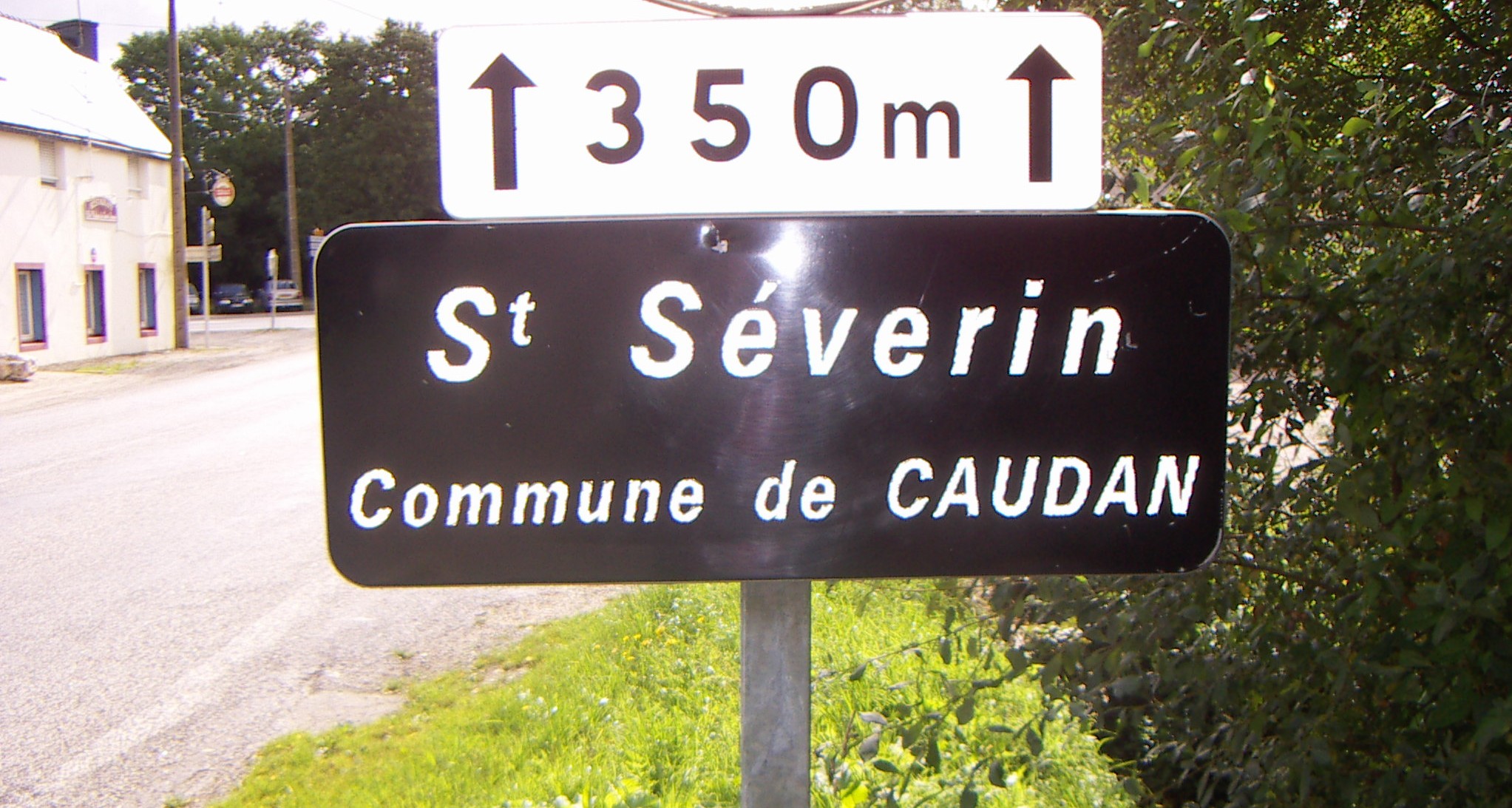 Entrée de la commune de Saintt Séverin